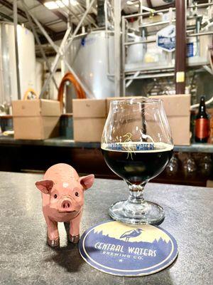 Our traveling brewery pig named Pilsner visiting his favorite brewery