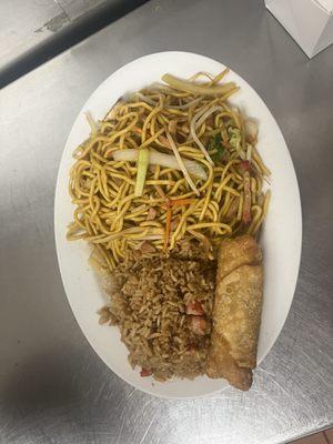 D3 roast pork lo mein ( including free pork fried rice and egg roll)