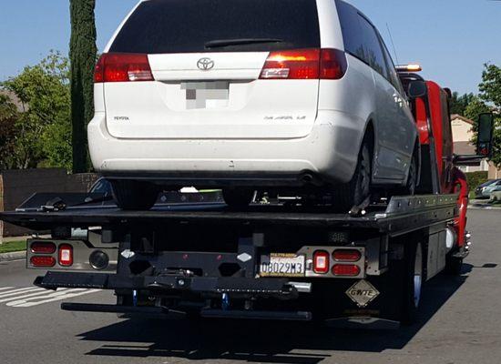 Road Runner Towing and Storage Yucaipa California is terrific!