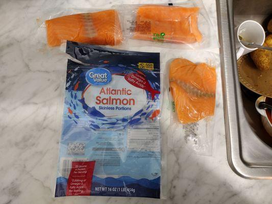 3 very small pieces of Salmon!!