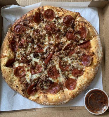 Meat pizza.