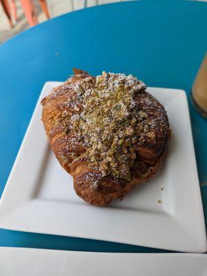 Pistachio croissant