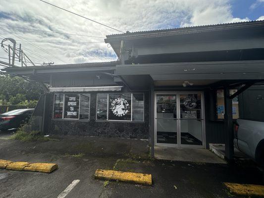 Store Front - Across from 7Eleven, next to Kalo Bomb & Van's