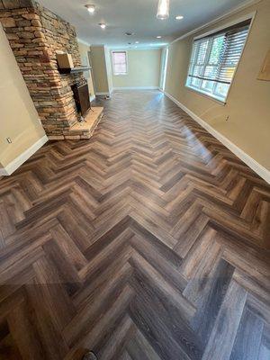 Stanton Lvt Herringbone