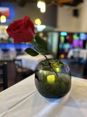 Roses on the tables to decorate for Valentine's Day!