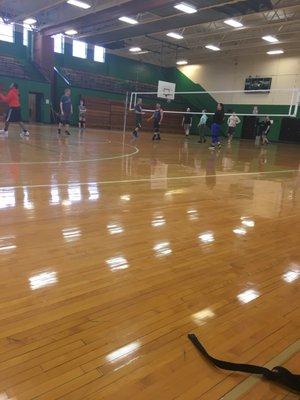 Sunday volleyball 1-4 pm