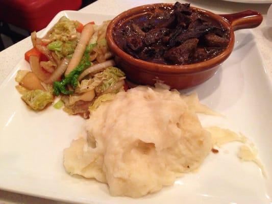 Beef tips special from Farm to Table menu with mashed potatoes & veggies