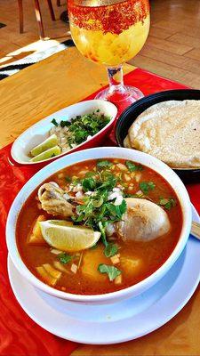 Caldo Tlalpeño & Mango Agua Fresca