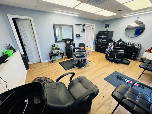 Come visit my new suite at Grand Cuts barbershop 
738 Meeting St. 29169.