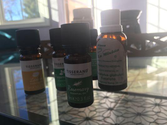 Essentials oils for aromatherapy