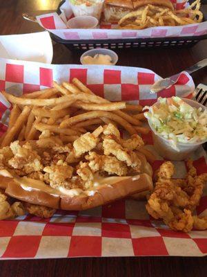 Clam roll with fries