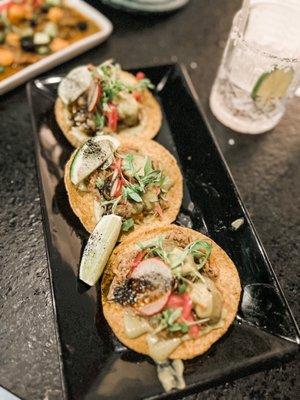 Puerco Tostadas