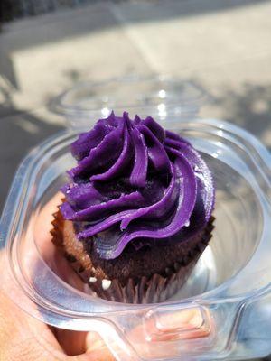 Ube cupcake