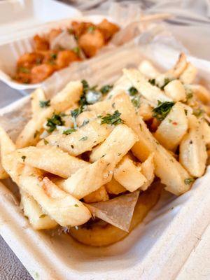 LRG - GARLIC FRIES