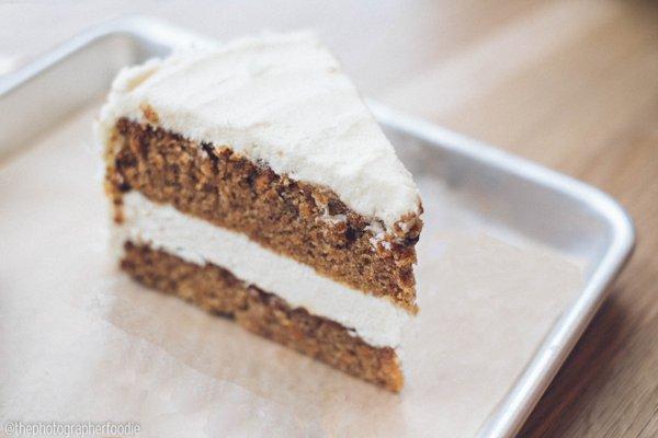 Carrot cake IG: @thephotographerfoodie