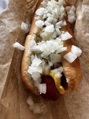 My hot dog with the entire cup of chopped onions yum!!