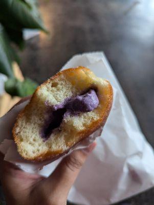 Ube malasada