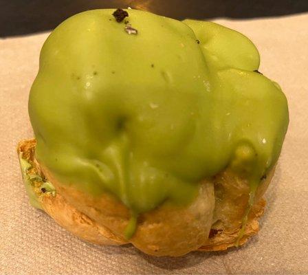 Green tea cream puff