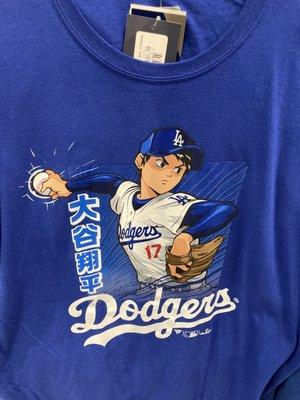 cool ohtani anime style t-shirt!