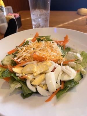 Cobb salad with bacon on the side