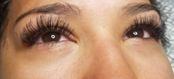 Beautiful lashes for prom!