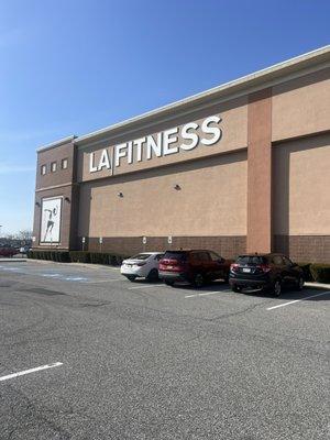 LA Fitness lake grove