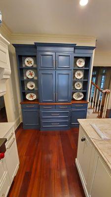 Kitchen cabinet contractor