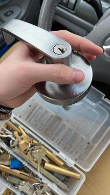 Rekeying Commercial Lever Lock