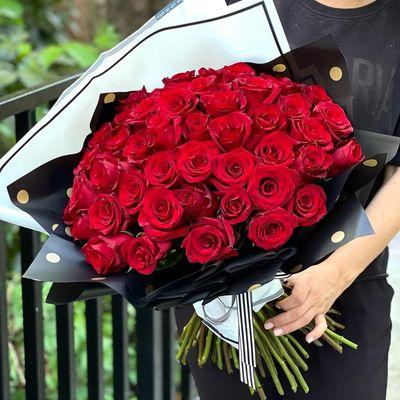 24 Red Roses Hand Tied Bouquet Wrapped in Luxury Paper Same Day Delivery Aventura Hallandale Sunny Isles Bal Harbour North Miami