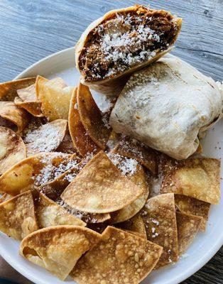 Verde burrito with chicken Tinga