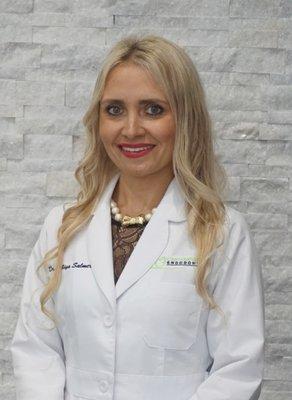 Dr. Yuliya Salmeron Board-Eligible Endodontist