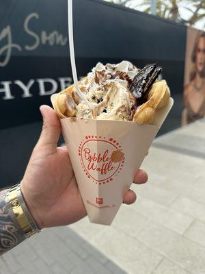 Oreo Lover Bubble Waffle