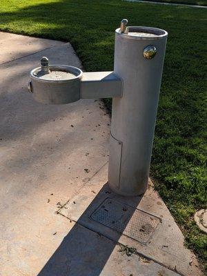 Water fountain