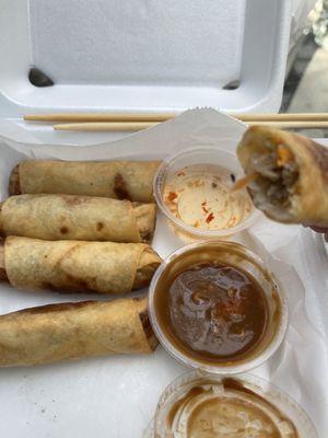 Chicken egg roll with peanut sauce and traditional sauce