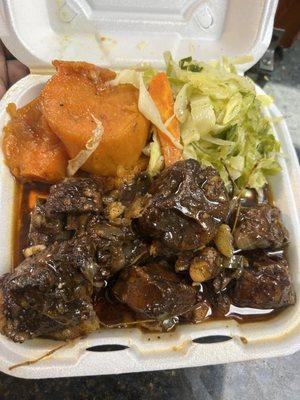 Oxtail cabbage and yams