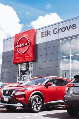 Welcome to Nissan of Elk Grove!