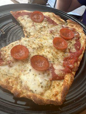 Kids pepperoni pizza