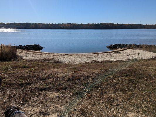 Small sandy area on the Chickahominy.