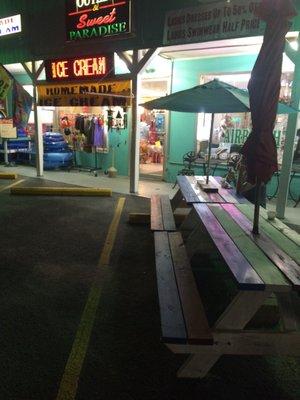 Sweet Paradise has a couple picnic tables outside to enjoy your treats.