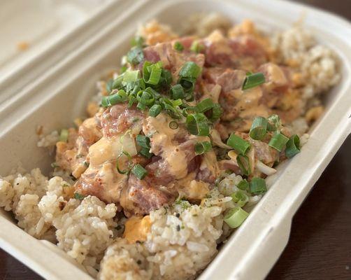 Spicy ahi on dirty rice