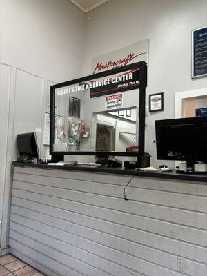 Albert's Tire & Service Center