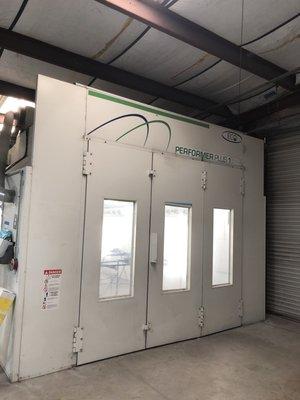 Downdraft Spray booth