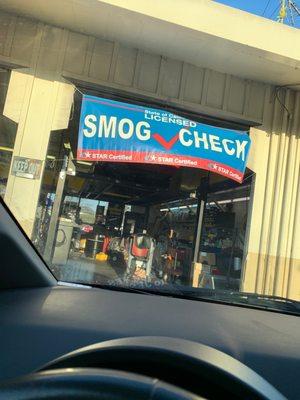 Smog check station