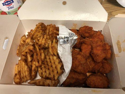 10 pc boneless wings combo