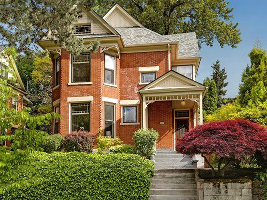 Richmond Queen Anne