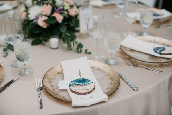 Leila came and picked all the materials with us and she designed the table layout, all the colors turn out so great together!