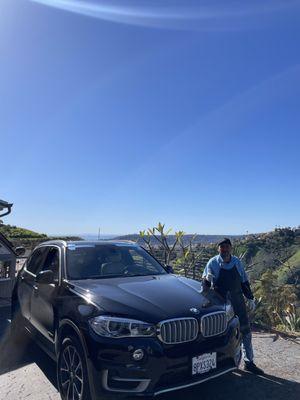 Windshield Replacement on this BMW X5