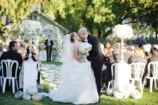 Richard Nixon Library garden wedding ceremony.