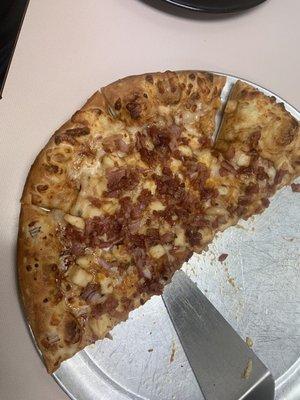 Bbq bacon chicken pizza