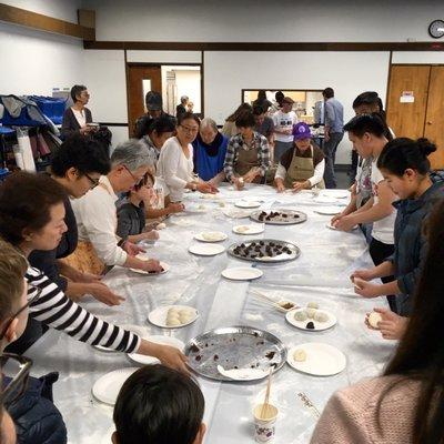 Making mochi at the Christ United Presbyterian Church.